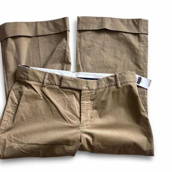 Gap Modern Fit Corduroy Cropped & Cuffed Pants - NWT, Size 10, Khaki - Picture 4 of 8